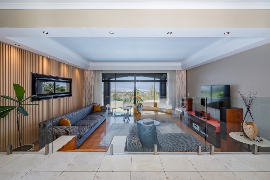 4 Bedroom Property for Sale in La Concorde Western Cape